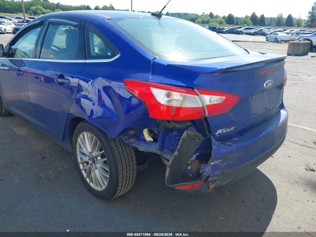 Ford Focus Titanium 2014 1FADP3J23EL221330 Image 6