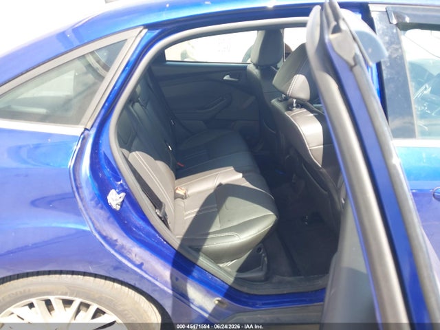 Ford Focus Titanium 2014 1FADP3J23EL221330 Image 8