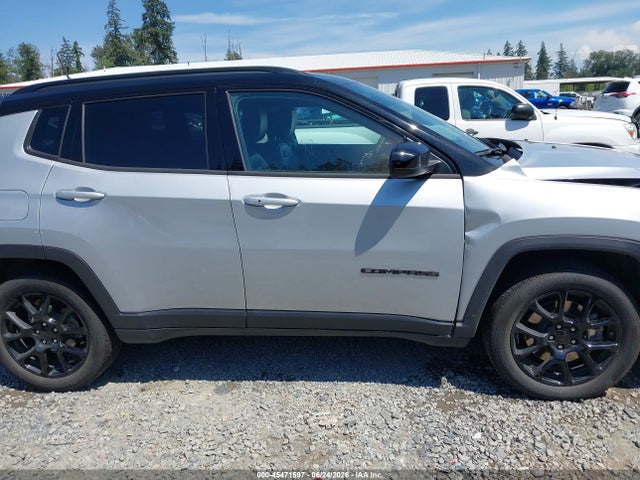 Продаж на аукціоні авто 2024 Jeep Compass Latitude 4x4, vin: 3C4NJDBNXRT156971, номер лоту: 45471597