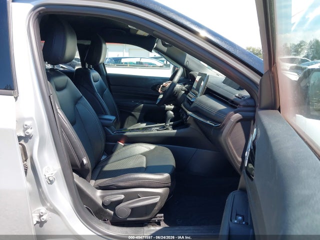 Продаж на аукціоні авто 2024 Jeep Compass Latitude 4x4, vin: 3C4NJDBNXRT156971, номер лоту: 45471597
