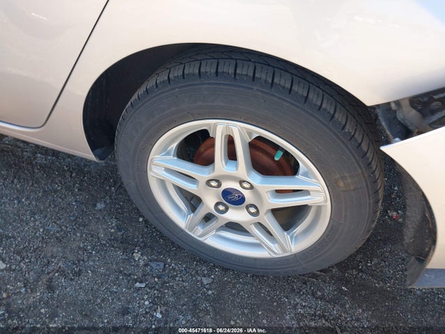 Ford FIESTA SE 2018 3FADP4BJ4JM133374 Image 12