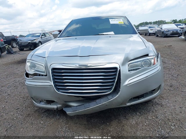 45471641 :رقم المزاد ، 2C3CCAAG2CH273824 vin ، 2012 Chrysler 300 مزاد بيع