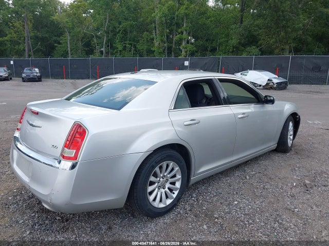 45471641 :رقم المزاد ، 2C3CCAAG2CH273824 vin ، 2012 Chrysler 300 مزاد بيع