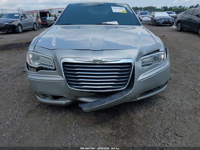 45471641 :رقم المزاد ، 2C3CCAAG2CH273824 vin ، 2012 Chrysler 300 مزاد بيع