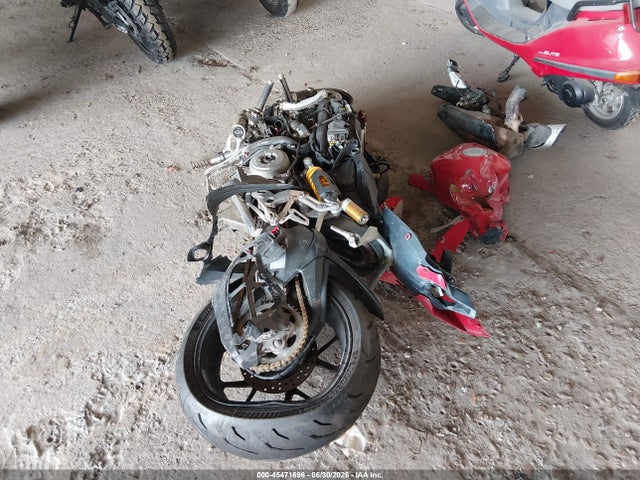 Ducati Panigale V2 2022 ZDMHAATW1NB008436 Image 4