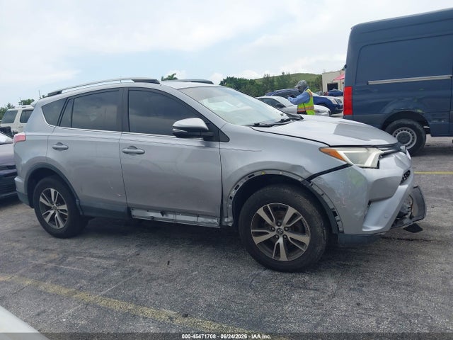 Продажа на аукционе авто 2018 Toyota Rav4 Xle, vin: 2T3WFREV8JW414464, номер лота: 45471708