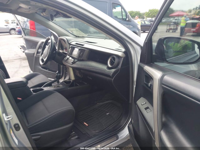 Продажа на аукционе авто 2018 Toyota Rav4 Xle, vin: 2T3WFREV8JW414464, номер лота: 45471708