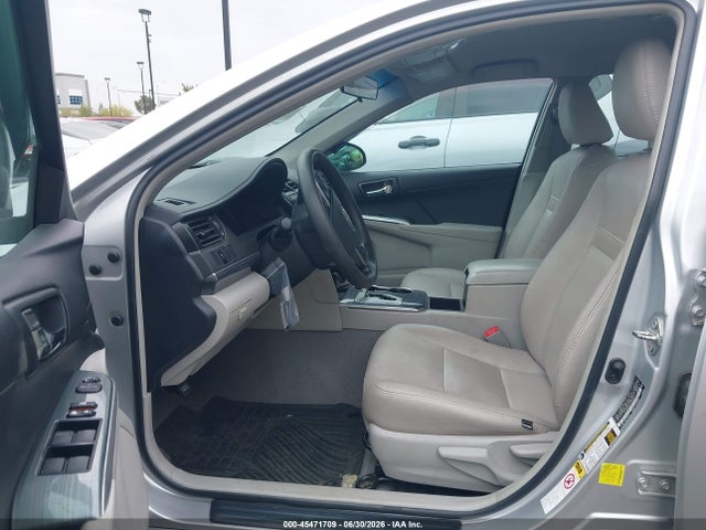 4T1BD1FK1EU104987 Toyota Camry Hybrid Le