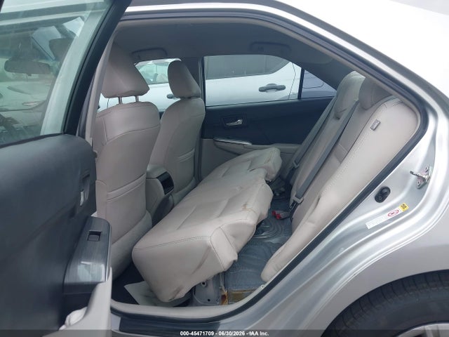 4T1BD1FK1EU104987 Toyota Camry Hybrid Le
