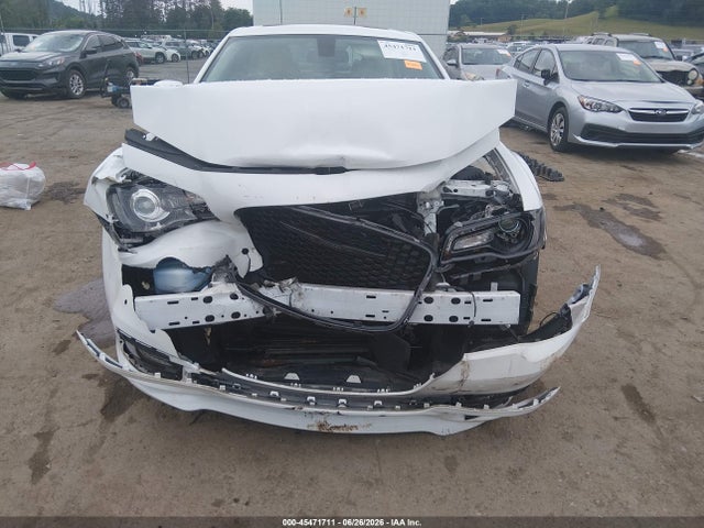 45471711 :رقم المزاد ، 2C3CCASG6PH677682 vin ، 2023 Chrysler 300 Touring L Awd مزاد بيع