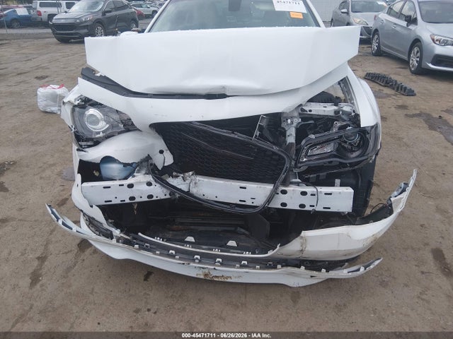 45471711 :رقم المزاد ، 2C3CCASG6PH677682 vin ، 2023 Chrysler 300 Touring L Awd مزاد بيع