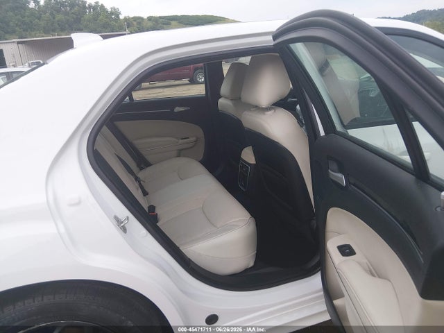 45471711 :رقم المزاد ، 2C3CCASG6PH677682 vin ، 2023 Chrysler 300 Touring L Awd مزاد بيع