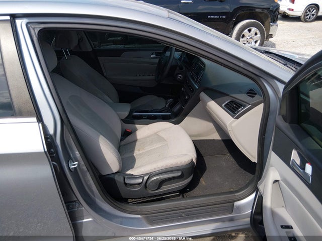 Продажа на аукционе авто 2015 Hyundai Sonata Eco, vin: 5NPE24AAXFH172465, номер лота: 45471734