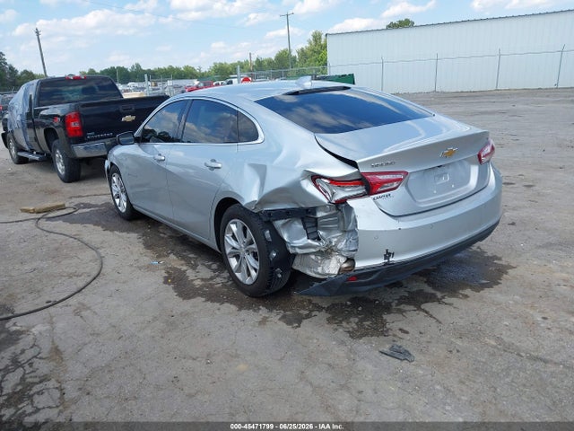 1G1ZD5ST6MF010379 Chevrolet Malibu Fwd Lt