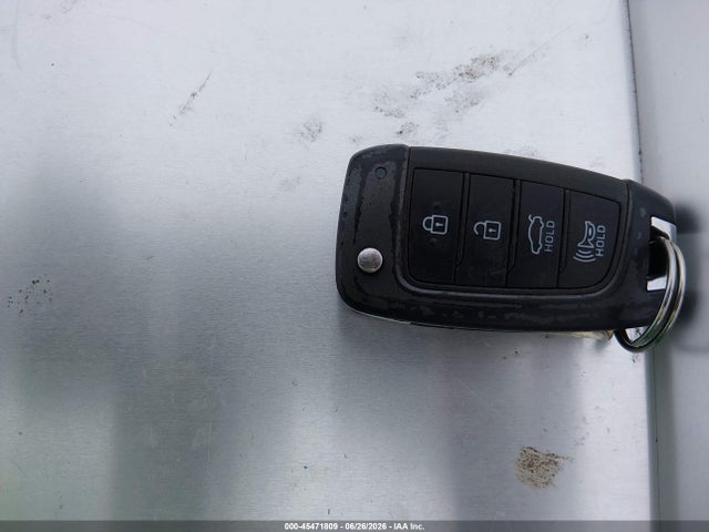 5NPLL4AGXMH049318 Hyundai ELANTRA SE