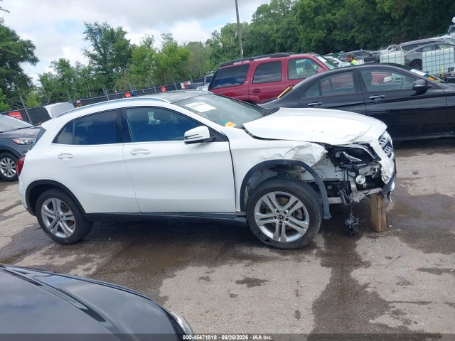 45471818 :رقم المزاد ، WDCTG4GB5KJ553239 vin ، 2019 Mercedes-benz Gla 250 4matic مزاد بيع