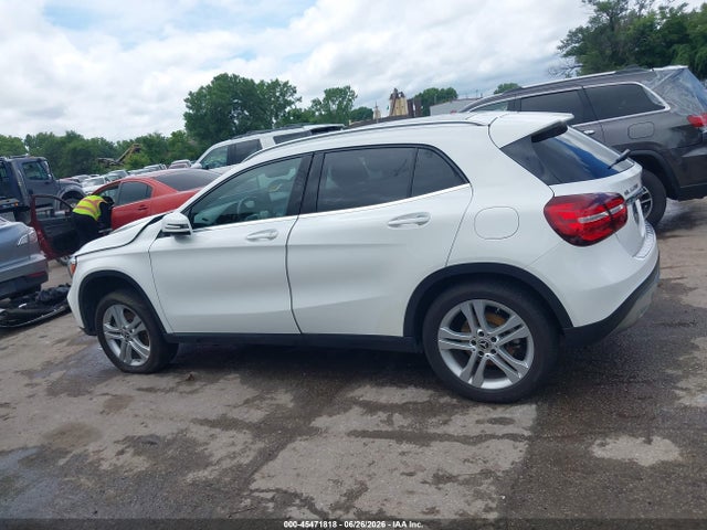 45471818 :رقم المزاد ، WDCTG4GB5KJ553239 vin ، 2019 Mercedes-benz Gla 250 4matic مزاد بيع