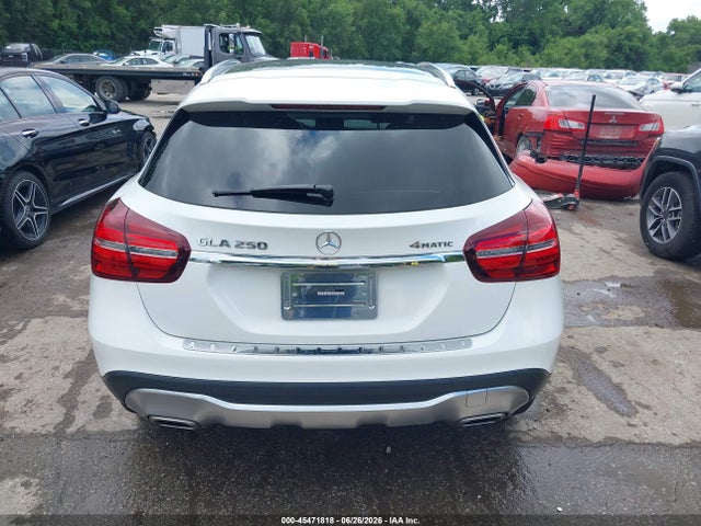 45471818 :رقم المزاد ، WDCTG4GB5KJ553239 vin ، 2019 Mercedes-benz Gla 250 4matic مزاد بيع