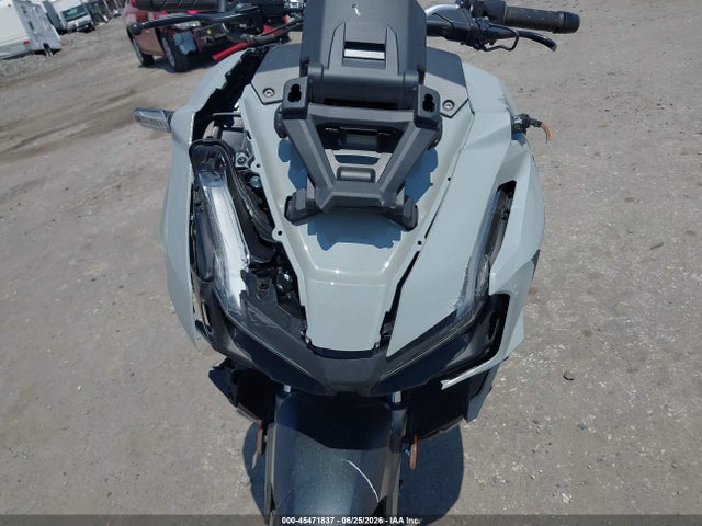 Honda Adv160 A 2026 MLHKF5456T5201268 Image 14