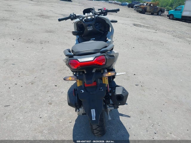 Honda Adv160 A 2026 MLHKF5456T5201268 Image 6