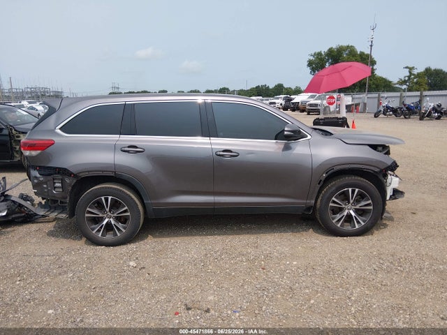 45471866 :رقم المزاد ، 5TDZARFH0KS057403 vin ، 2019 Toyota Highlander Le مزاد بيع