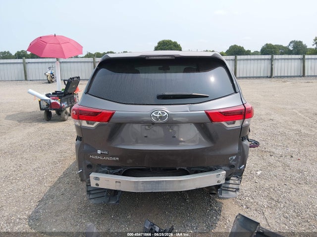 45471866 :رقم المزاد ، 5TDZARFH0KS057403 vin ، 2019 Toyota Highlander Le مزاد بيع