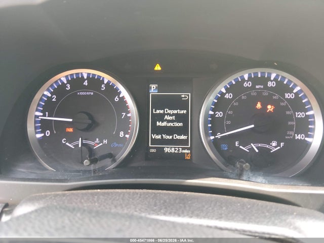 45471866 :رقم المزاد ، 5TDZARFH0KS057403 vin ، 2019 Toyota Highlander Le مزاد بيع