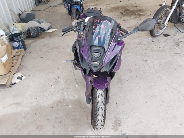 Suzuki Gsx800 F 2024 JS1EM13B8R7100455 Image 5