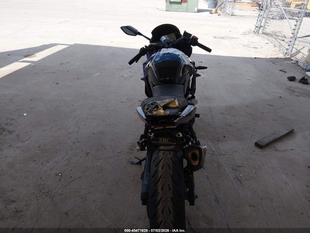 Suzuki Gsx800 F 2024 JS1EM13B8R7100455 Image 6