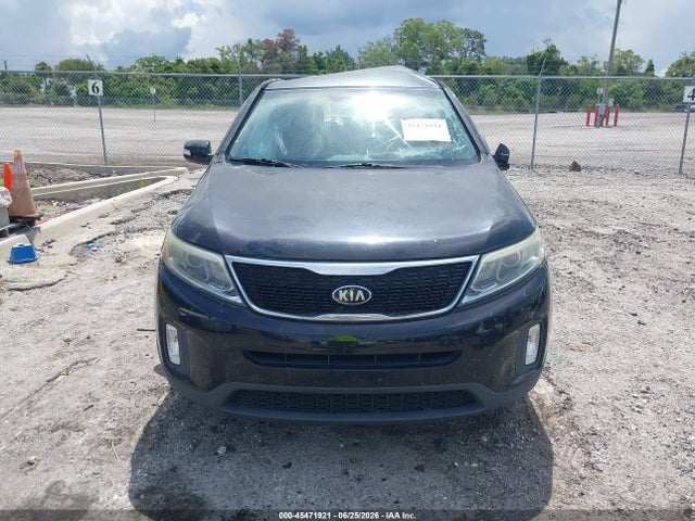 Продажа на аукционе авто 2015 Kia Sorento Lx, vin: 5XYKT4A66FG651453, номер лота: 45471921