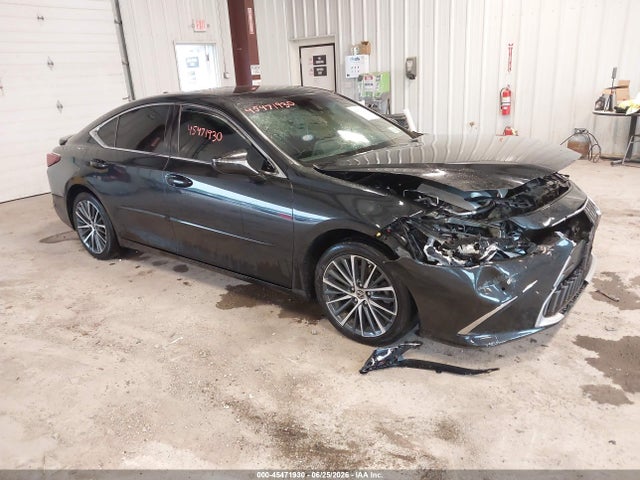 45471930 :رقم المزاد ، 58ADZ1B14NU121962 vin ، 2022 Lexus Es 350 مزاد بيع