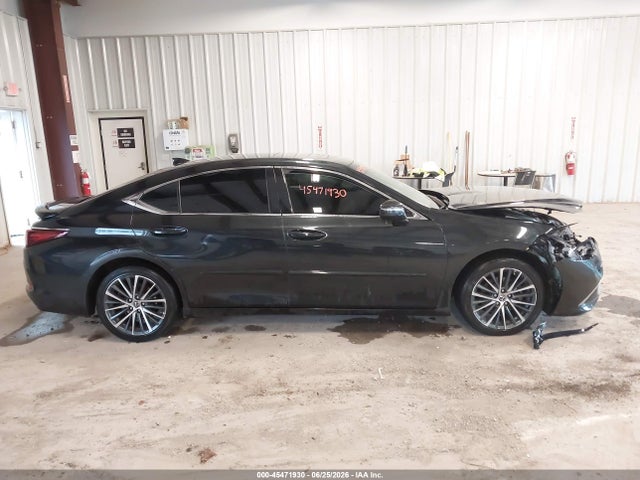 45471930 :رقم المزاد ، 58ADZ1B14NU121962 vin ، 2022 Lexus Es 350 مزاد بيع