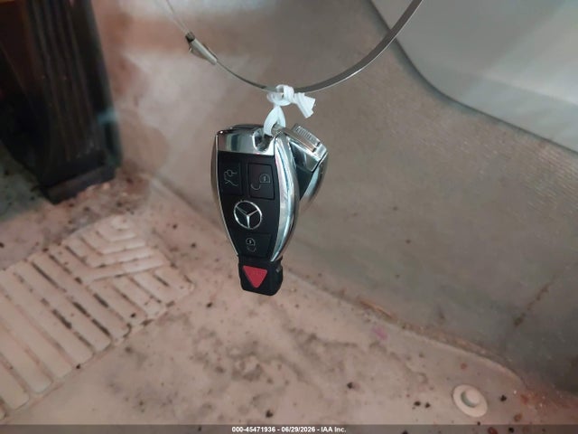 45471936 :رقم المزاد ، WDDHF5KBXEA806870 vin ، 2014 Mercedes-benz E 350 مزاد بيع