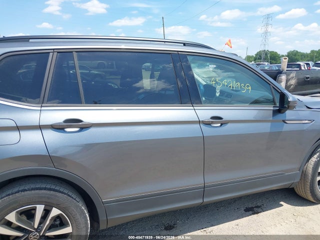 45471939 :رقم المزاد ، 3VVRB7AX9PM076718 vin ، 2023 Volkswagen Tiguan 2.0t S مزاد بيع
