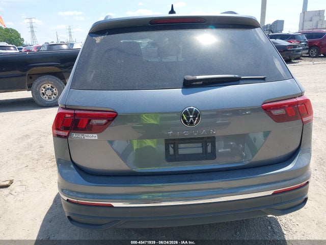 45471939 :رقم المزاد ، 3VVRB7AX9PM076718 vin ، 2023 Volkswagen Tiguan 2.0t S مزاد بيع