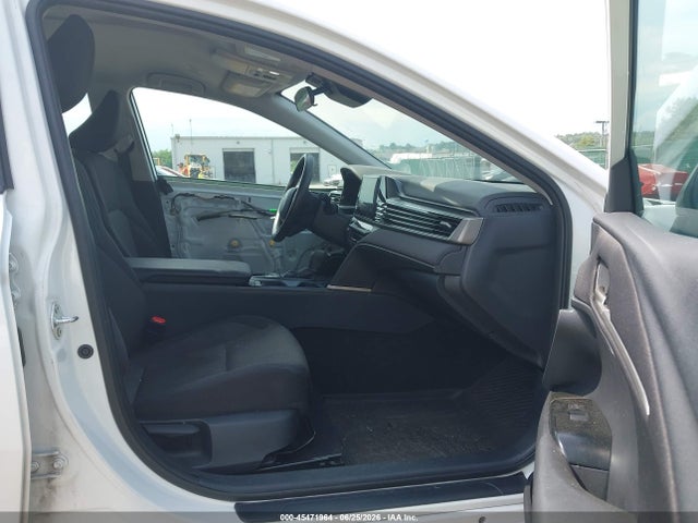 Toyota CAMRY LE 2025 4T1DAACK4SU004626 Image 5