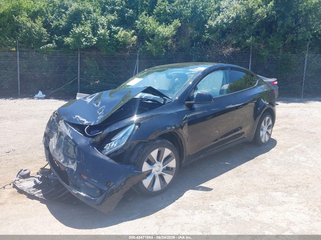 2022 Tesla Model Y Long Range Dual Motor All-wheel Drive მანქანა იყიდება აუქციონზე, vin: 7SAYGDEE6NA008493, აუქციონის ნომერი: 45471984