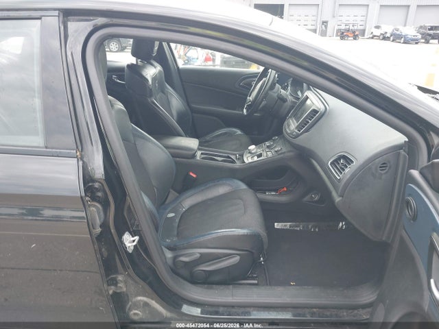 Aukcja sprzedaży 2015 Chrysler 200 S, vin: 1C3CCCBG3FN581140, numer aukcji: 45472054
