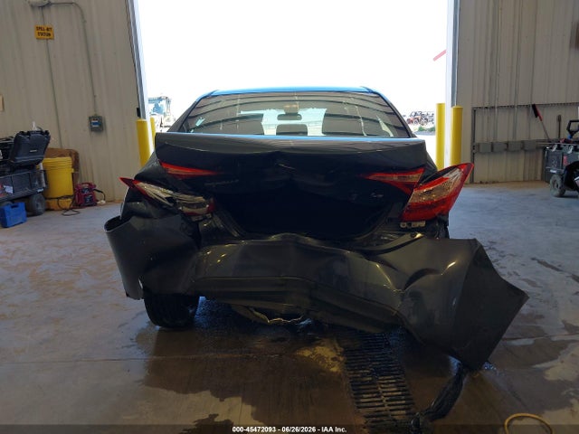 Toyota COROLLA LE 2017 2T1BURHE4HC872202 Image 17