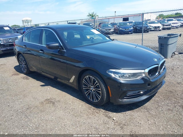 45472125 :رقم المزاد ، WBAJE7C37HG479229 vin ، 2017 Bmw 540i Xdrive مزاد بيع