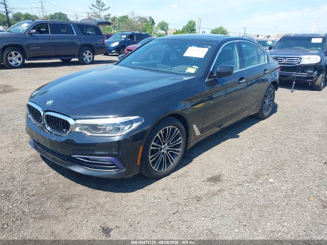 45472125 :رقم المزاد ، WBAJE7C37HG479229 vin ، 2017 Bmw 540i Xdrive مزاد بيع