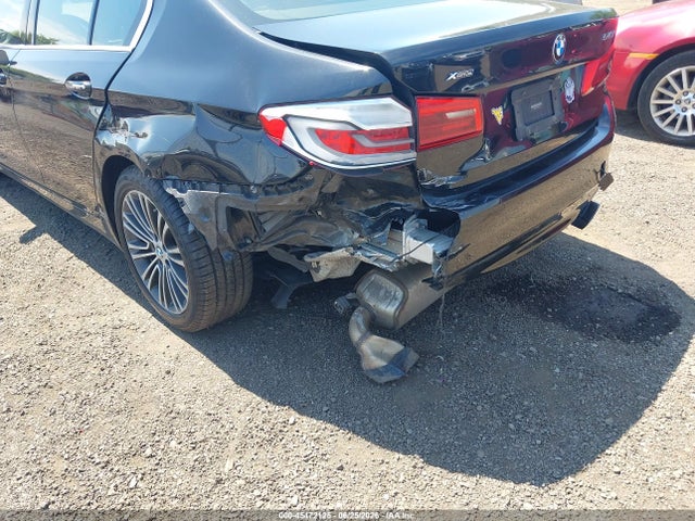 45472125 :رقم المزاد ، WBAJE7C37HG479229 vin ، 2017 Bmw 540i Xdrive مزاد بيع