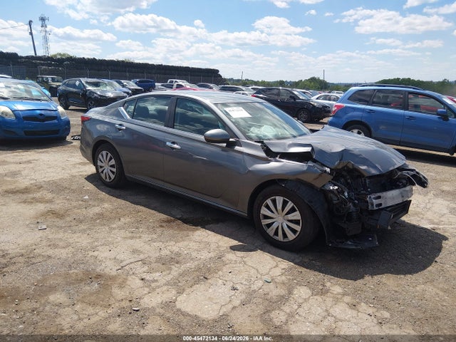 2019 1N4BL4BVXKC246965 главное изображение