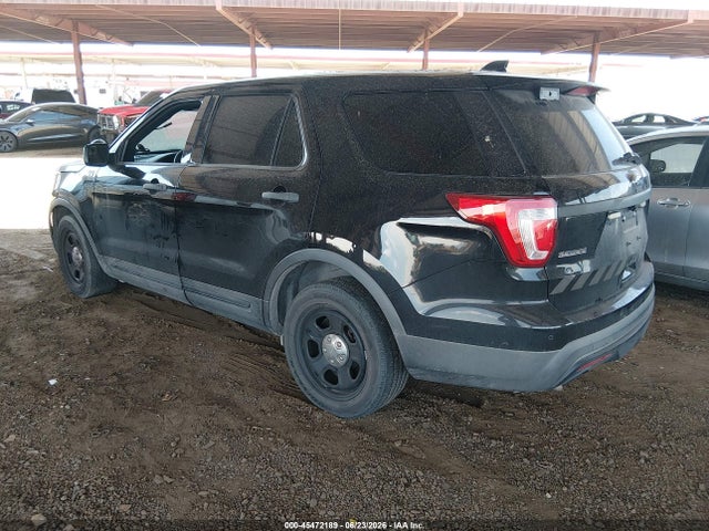45472189 :رقم المزاد ، 1FM5K8AR6GGC08070 vin ، 2016 Ford Utility Police Interceptor مزاد بيع