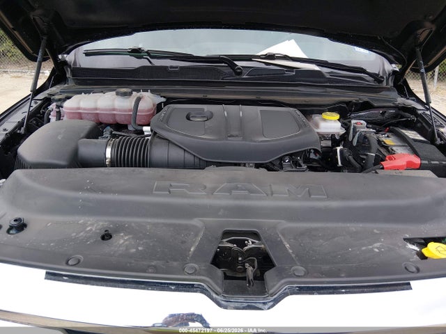 Aukcja sprzedaży 2026 Ram 1500 Laramie  4x4 5'7 Box, vin: 3C6SRFJPXT4175054, numer aukcji: 45472197