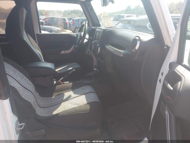 Продаж на аукціоні авто 2014 Jeep Wrangler Sahara, vin: 1C4GJWBG1EL196173, номер лоту: 45472211