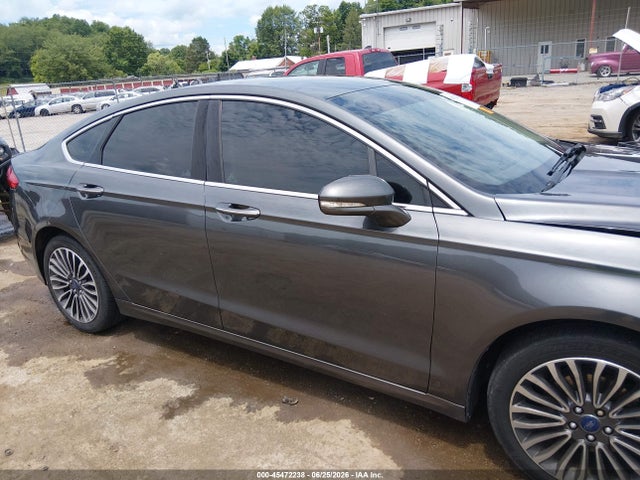 45472238 :رقم المزاد ، 3FA6P0T91HR176525 vin ، 2017 Ford Fusion Se مزاد بيع