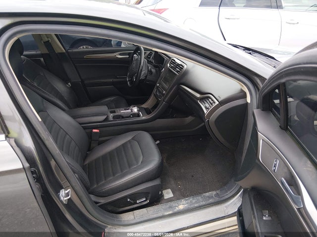 45472238 :رقم المزاد ، 3FA6P0T91HR176525 vin ، 2017 Ford Fusion Se مزاد بيع