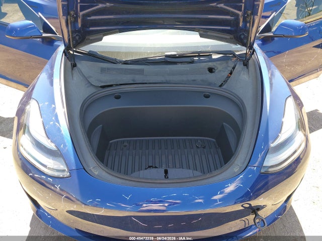 5YJ3E1EA4NF188388 Tesla Model 3 Rear-wheel Drive