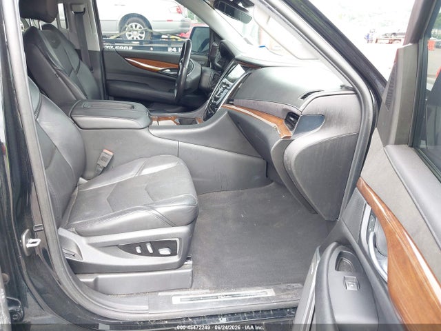 Продажа на аукционе авто 2019 Cadillac Escalade Premium Luxury, vin: 1GYS4CKJ5KR122446, номер лота: 45472249